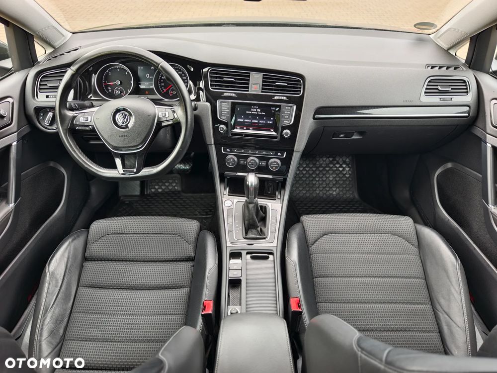 Volkswagen Golf 2.0 BlueTDI DSG Highline - 8