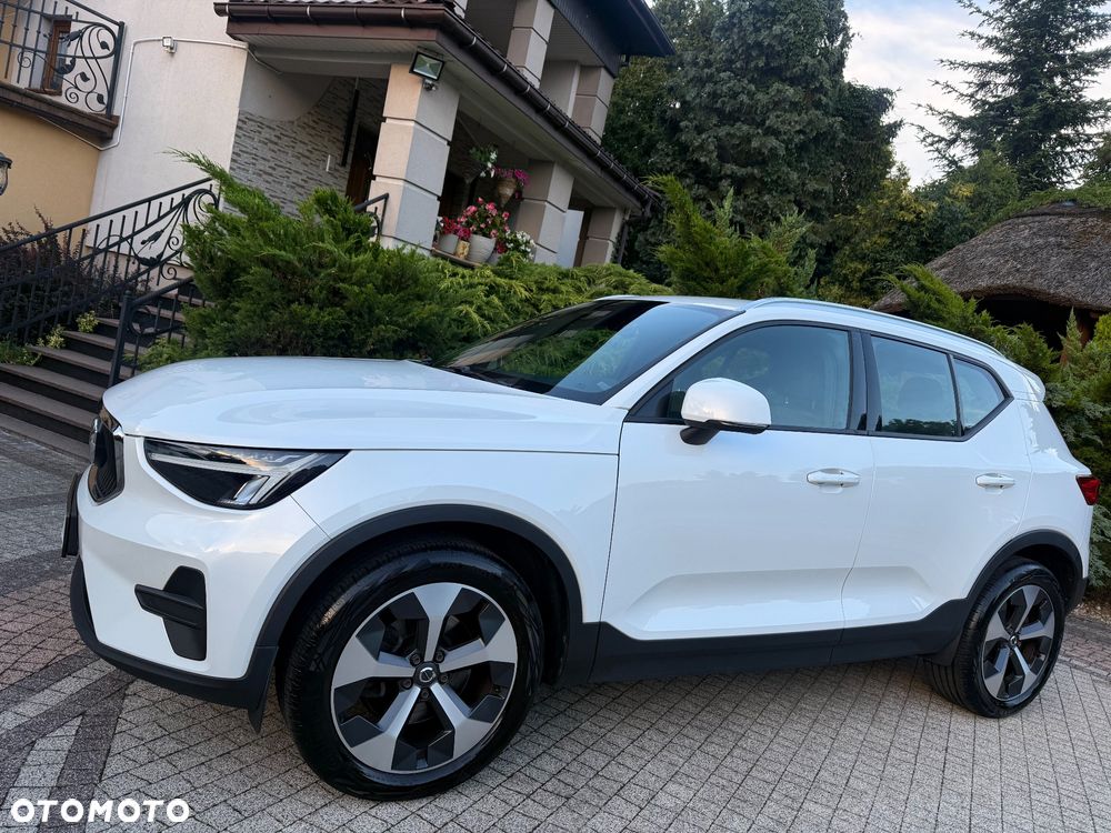Volvo XC 40 B3 B DKG Plus Dark - 4