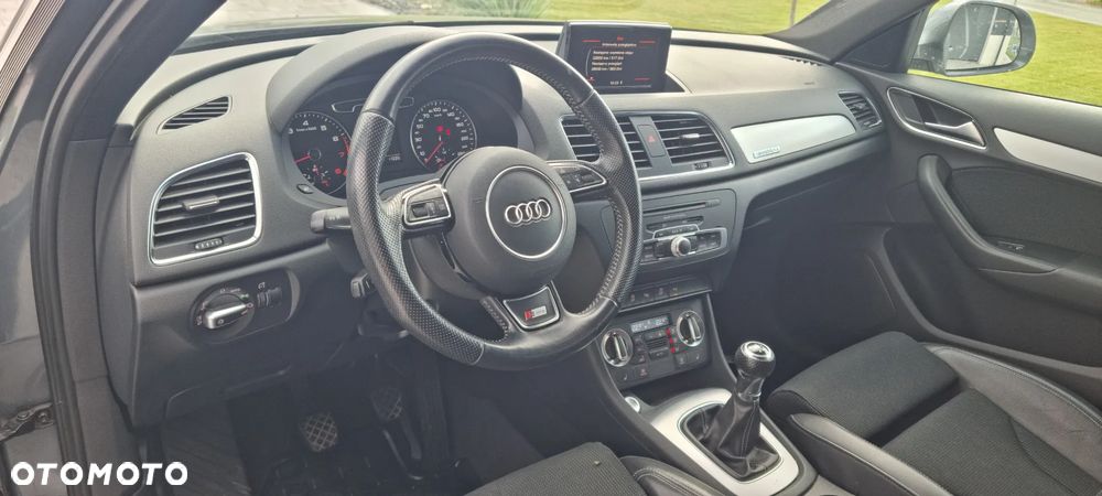Audi Q3 2.0 TFSI Quattro - 28