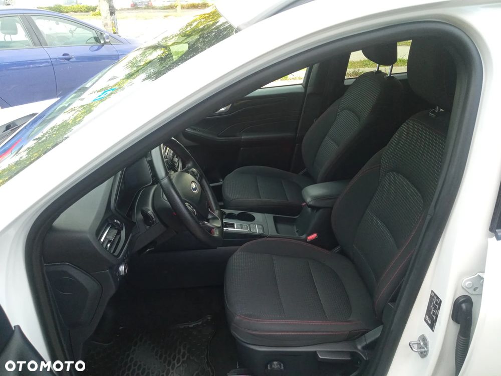 Ford Kuga 2.5P PHEV FWD ST-Line - 11