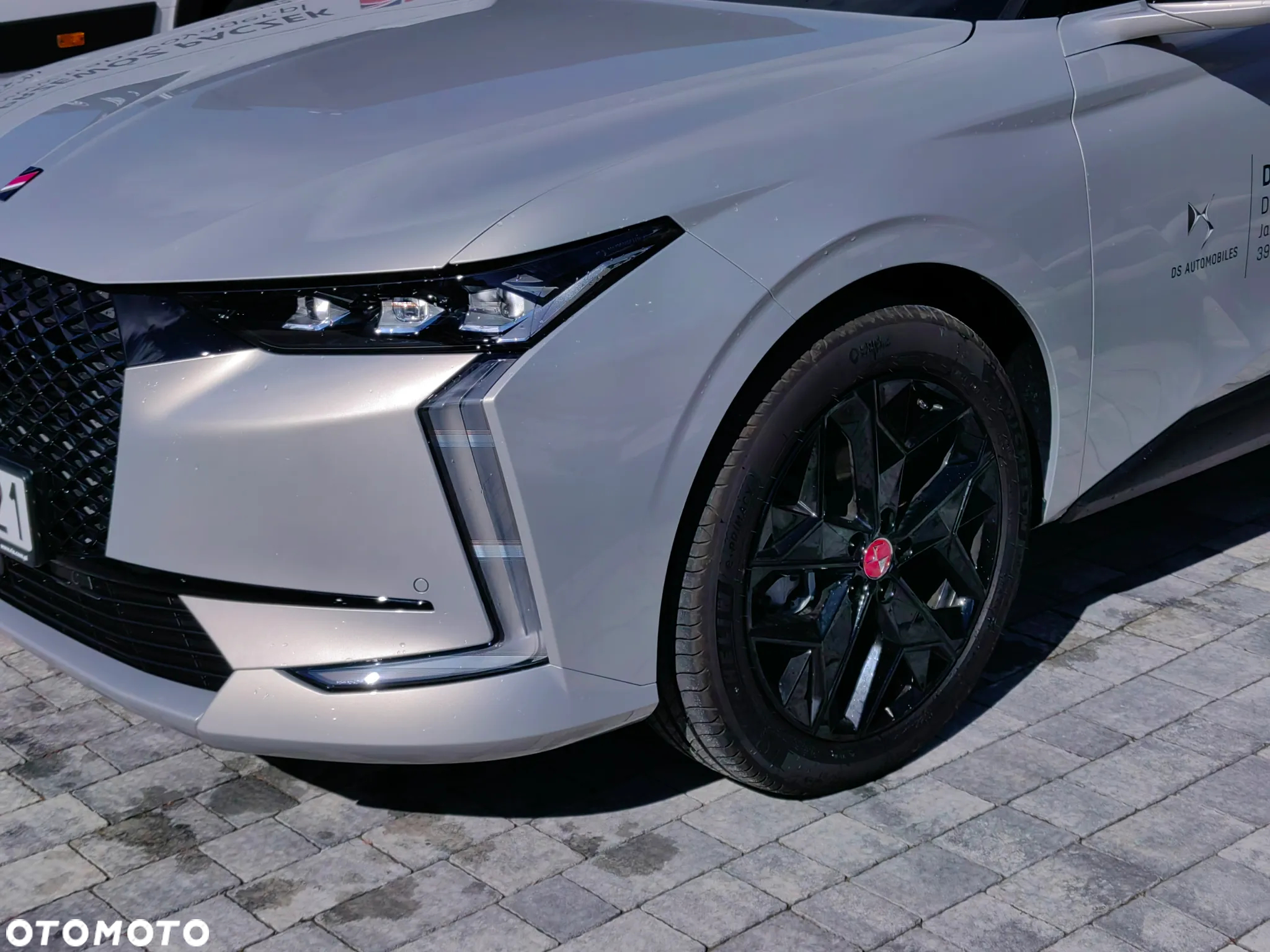DS Automobiles DS 4 1.2 PureTech Performance Line + - 11