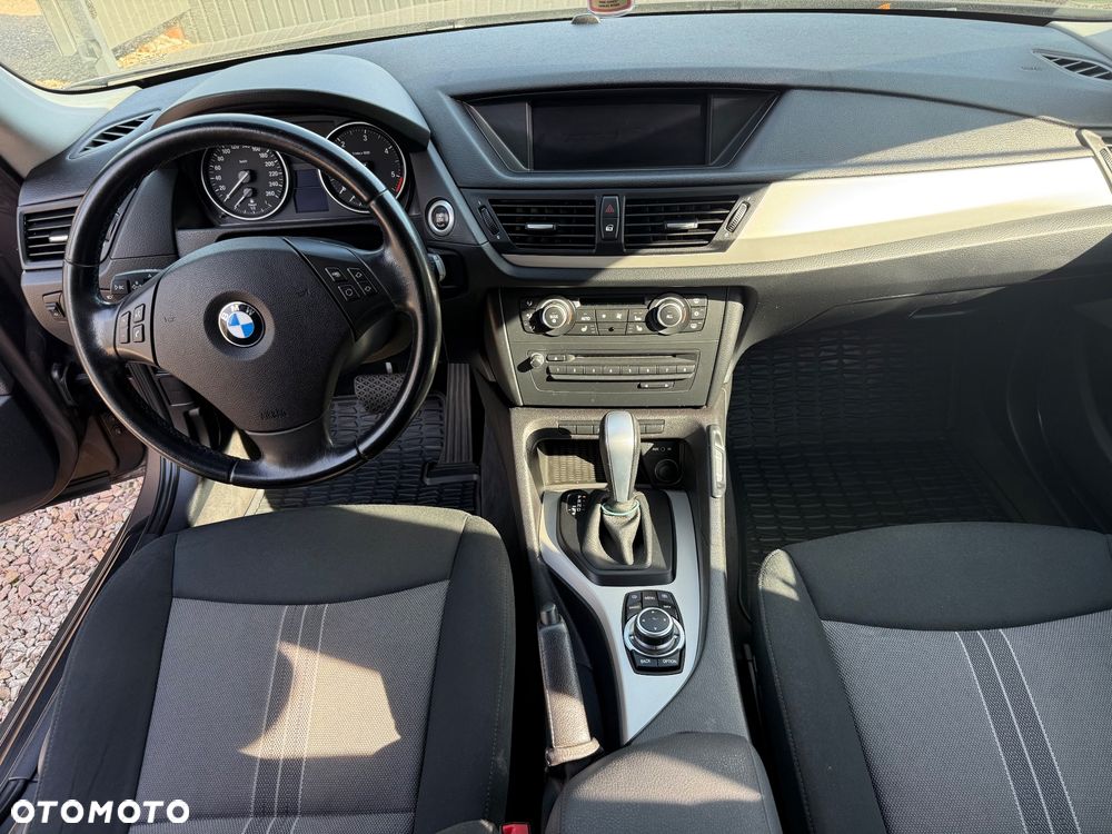 BMW X1 - 10