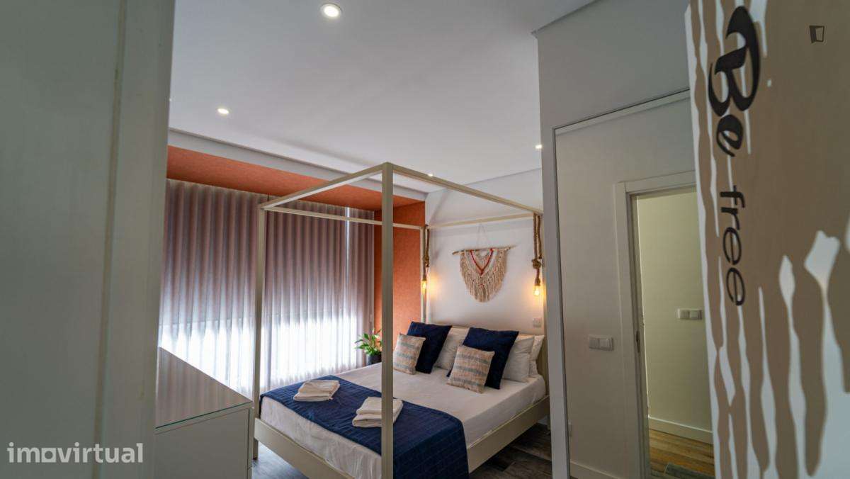 Quarto - localizado em Faro - Grande imagem: 2/33