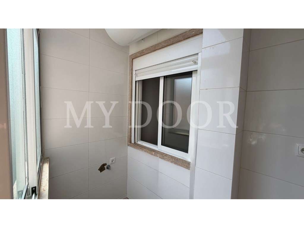 Apartamento T2 Moscavide - Central - Luminoso - Grande imagem: 3/22