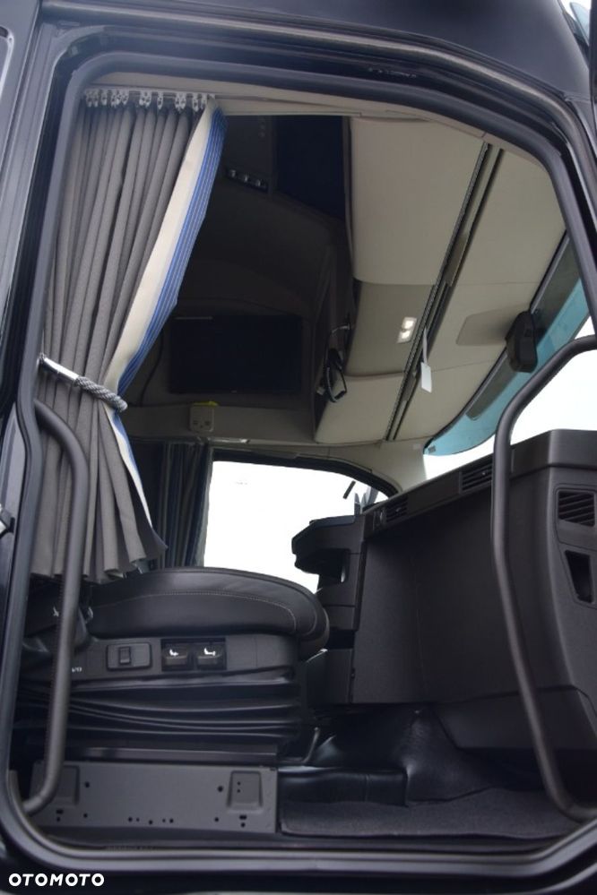 Volvo FH 500 Globetrotter XL Standard - 32