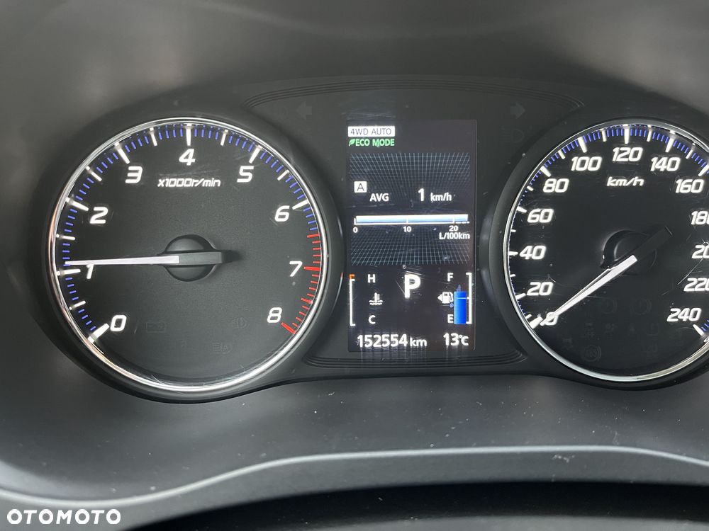 Mitsubishi Outlander 2.0 Intense 4WD CVT - 11