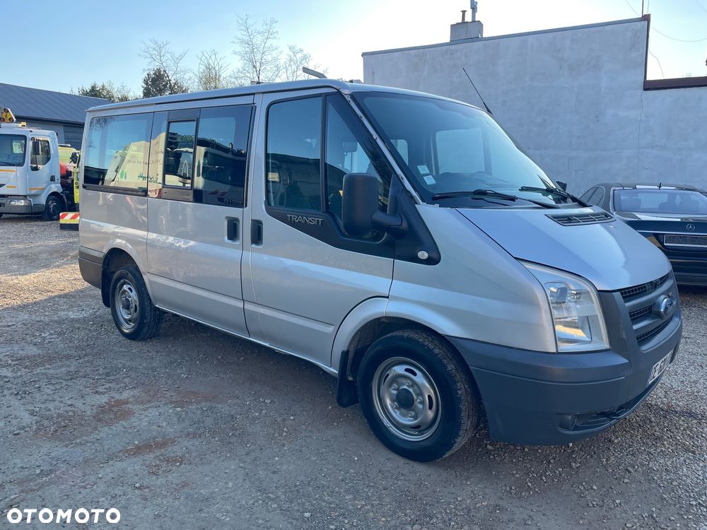 Ford Transit - 8