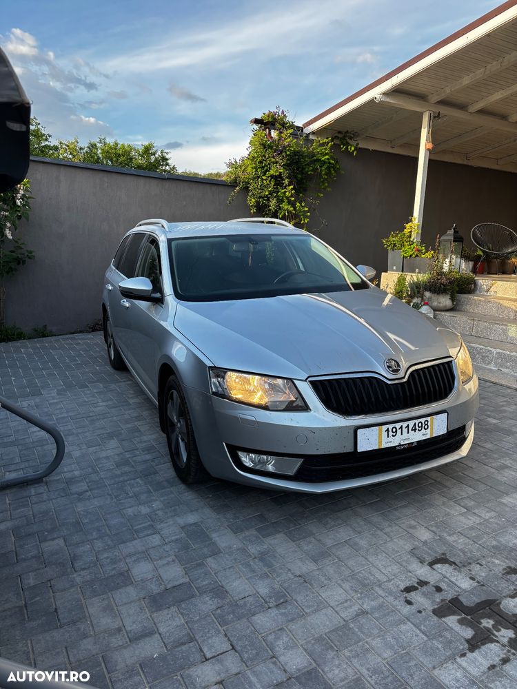 Skoda Octavia - 14