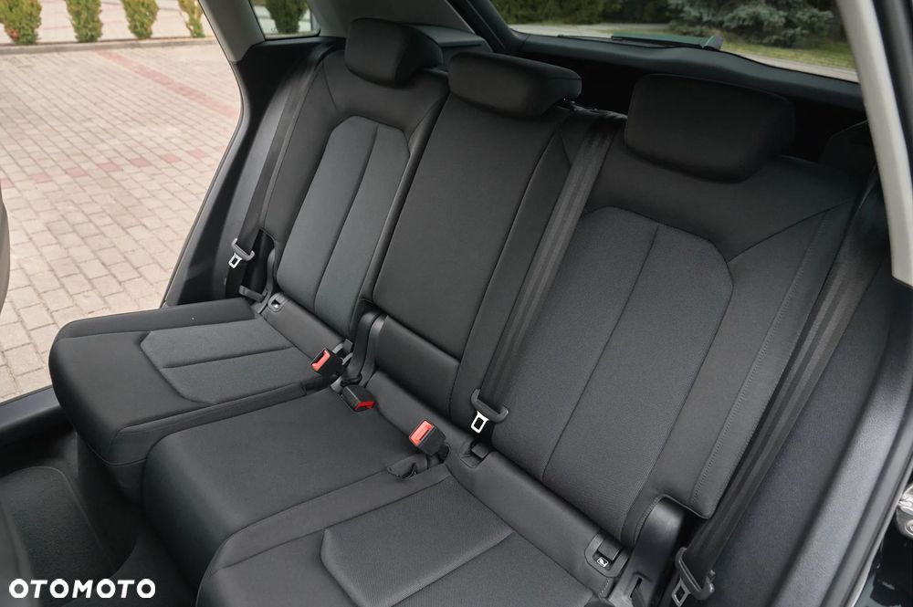 Audi Q3 35 TFSI S tronic - 27
