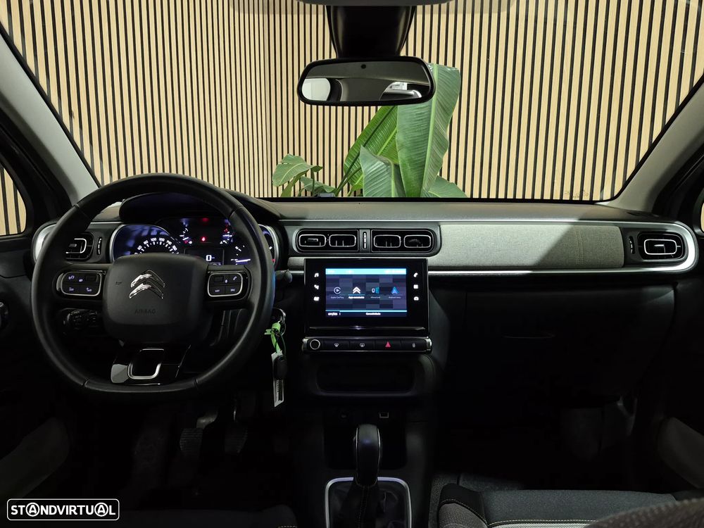 Citroën C3 Pure Tech Shine - 11