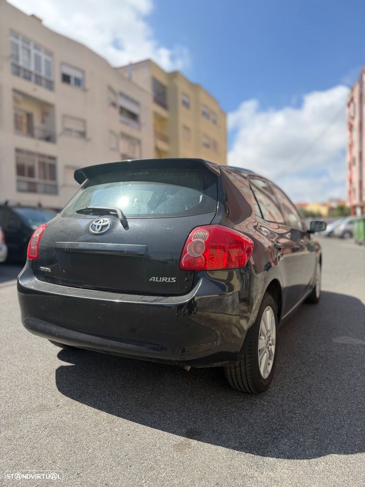 Toyota Auris 1.4 D-4D - 6