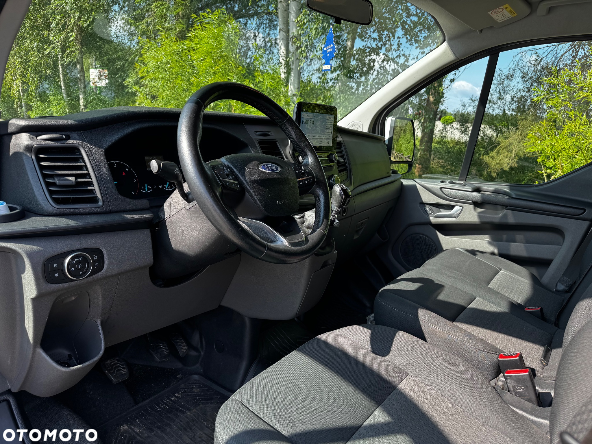Ford Transit Custom - 8