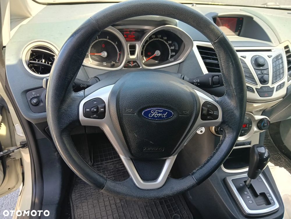 Ford Fiesta - 14