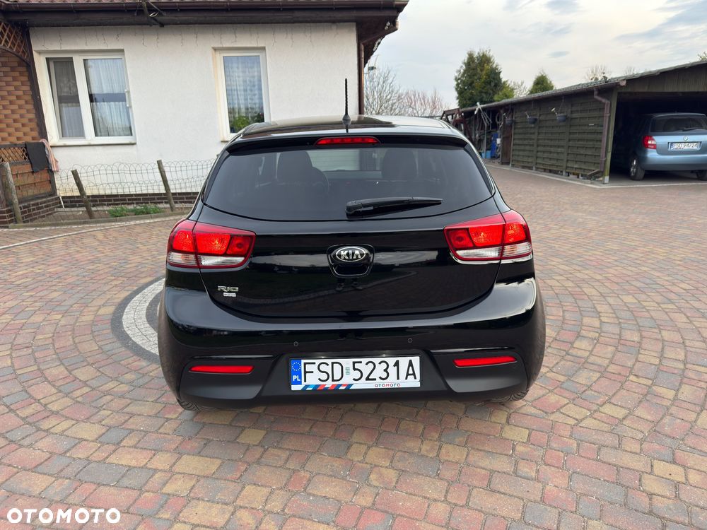 Kia Rio 1.2 ISG Dream Team Edition - 6