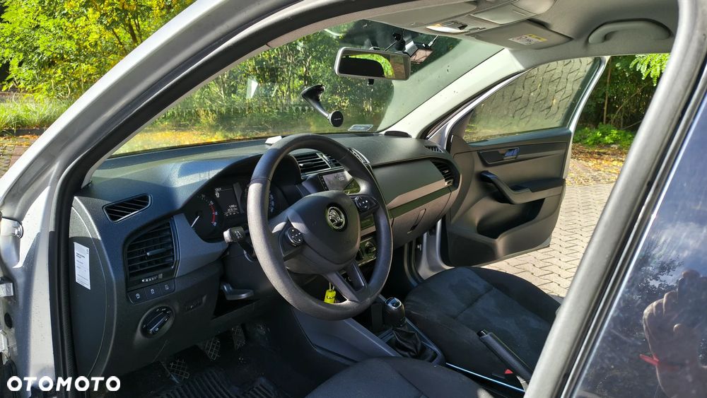 Skoda Fabia 1.0 TSI Active - 23