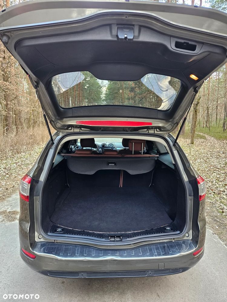 Ford Mondeo 2.0 TDCi Titanium S - 16