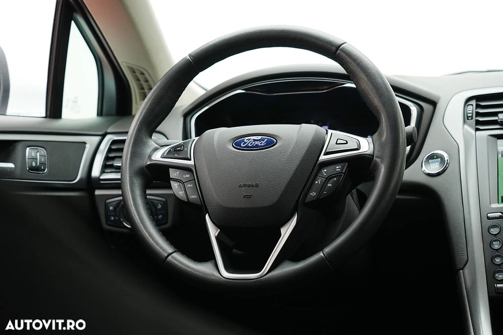Ford Mondeo 2.0 Ti-VCT Hybrid Titanium - 28