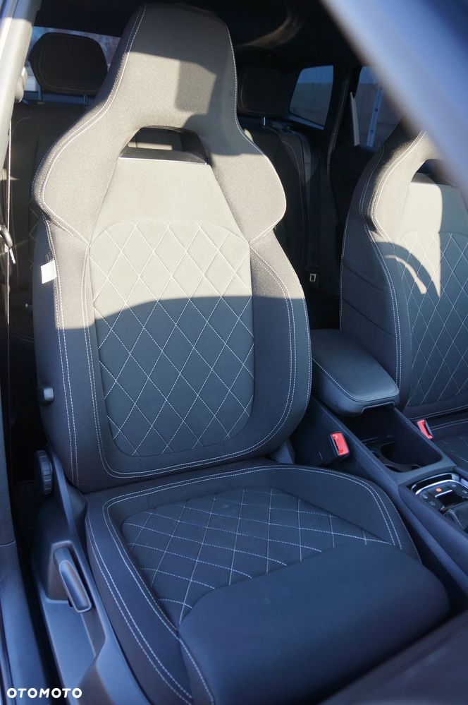 Skoda Karoq 2.0 TDI SCR Style - 29