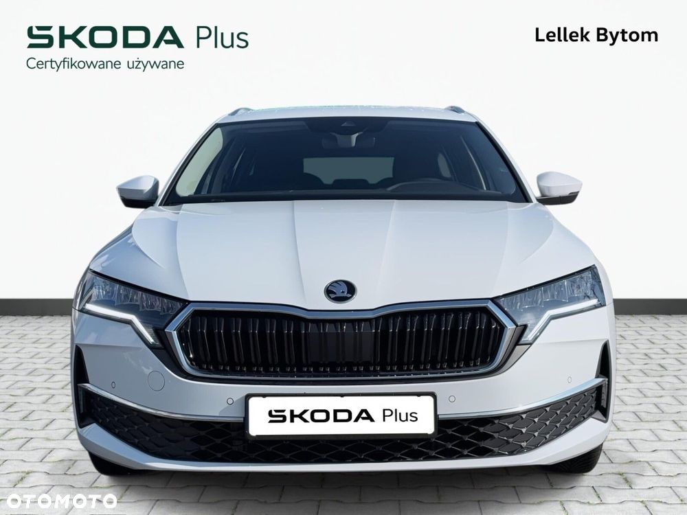 Skoda Octavia 2.0 TDI Selection DSG - 3