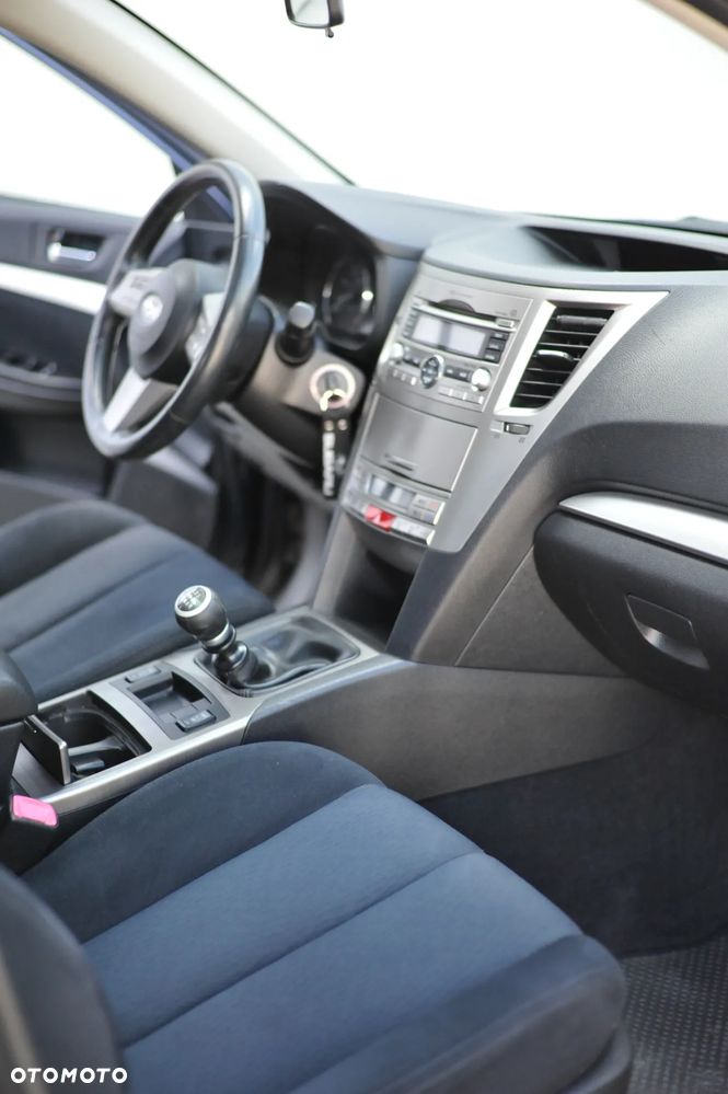 Subaru Outback 2.5i Active - 32