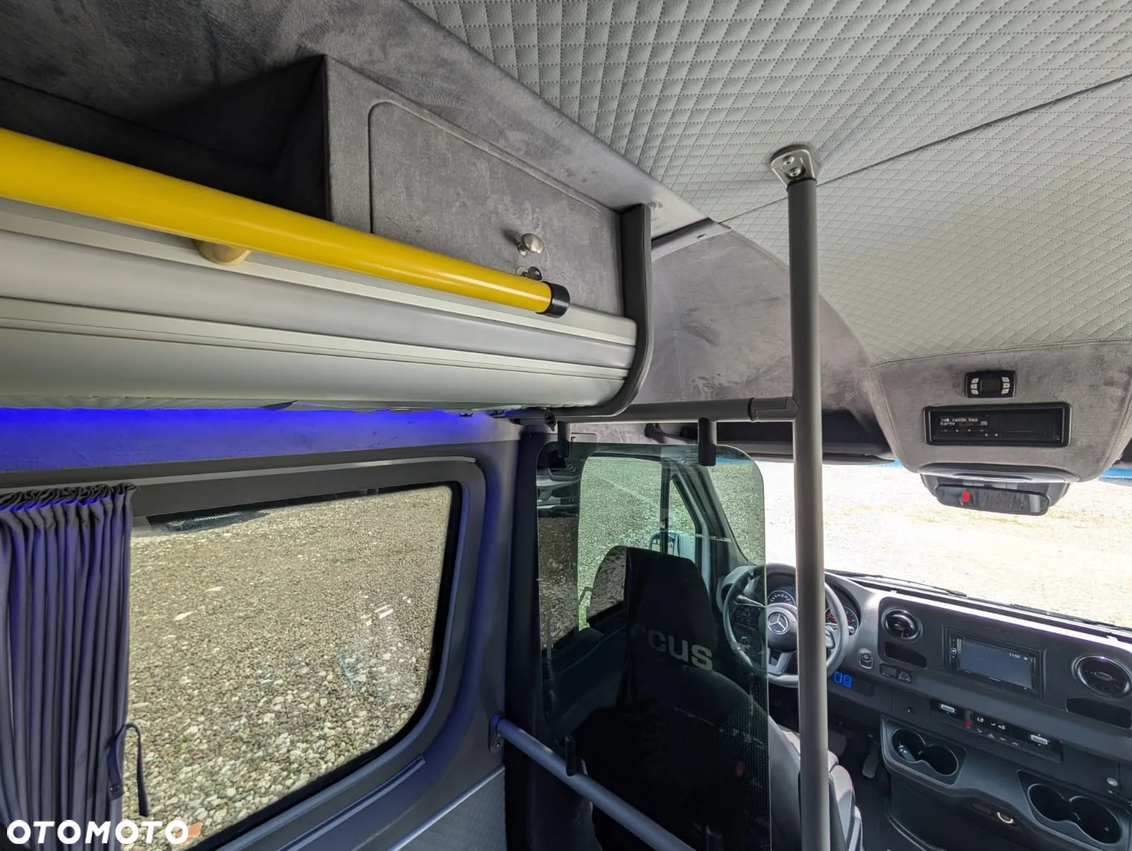 Mercedes-Benz Sprinter 517 - 16