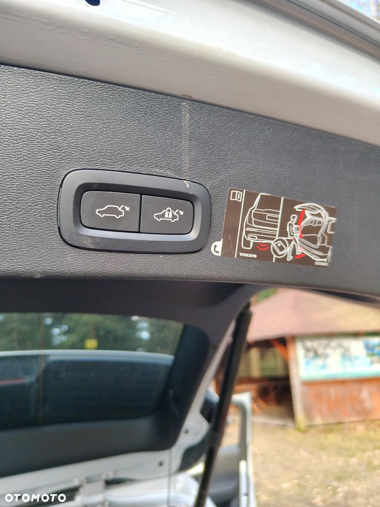 Volvo XC 40 D3 Geartronic - 26