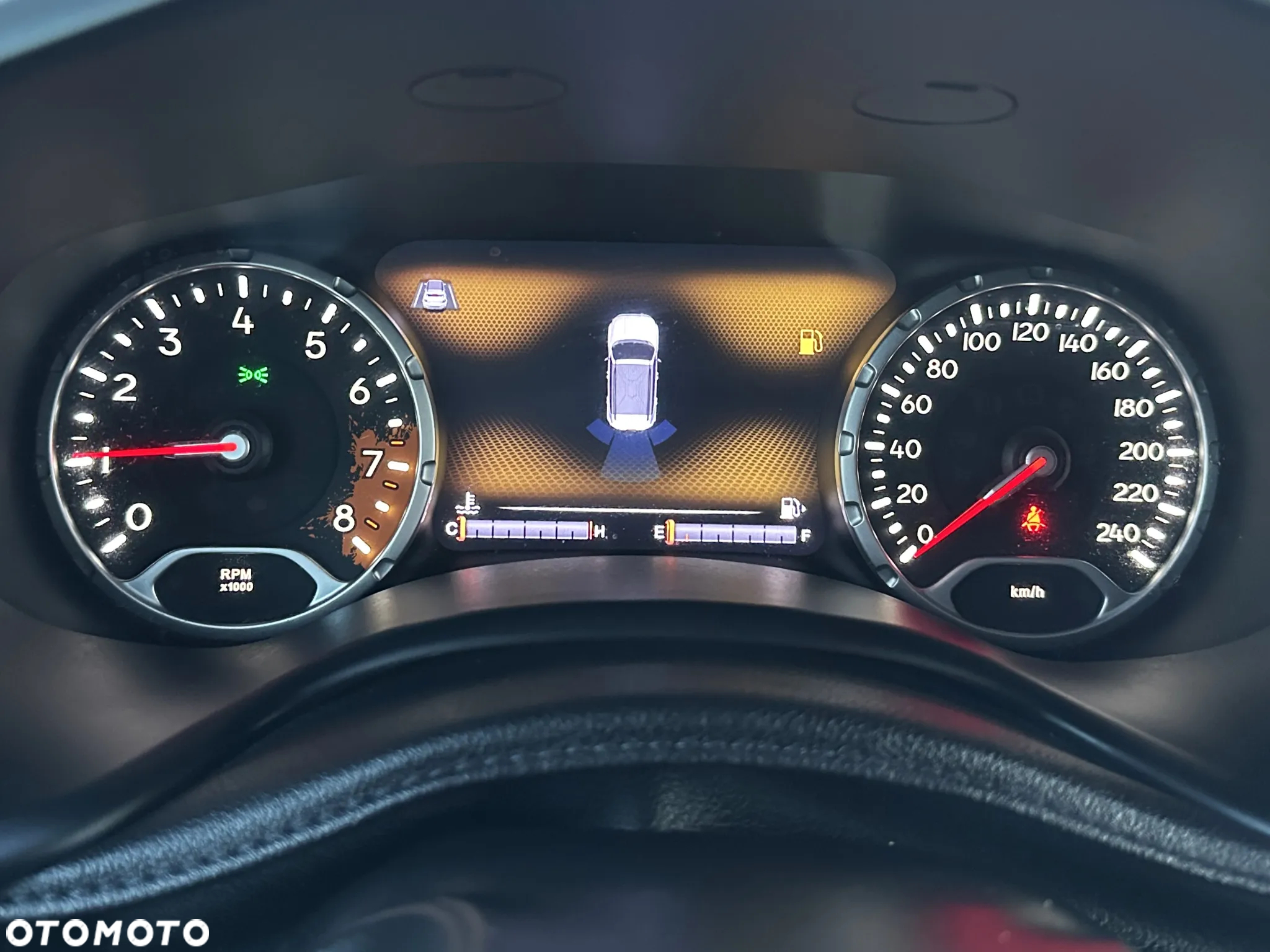 Jeep Renegade 1.4 MultiAir Limited FWD S&S - 30