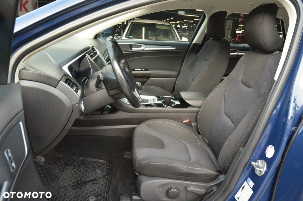 Ford Mondeo 2.0 EcoBlue Titanium - 26