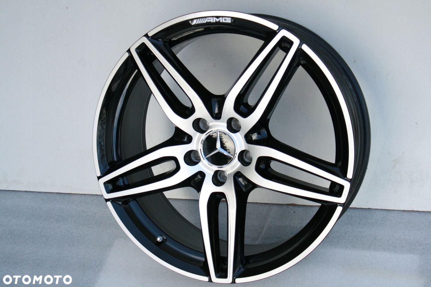 18 ORYGINALNE MERCEDES AMG A CLA B C GLA GLB V VITO tel. 503 325 350 - 4