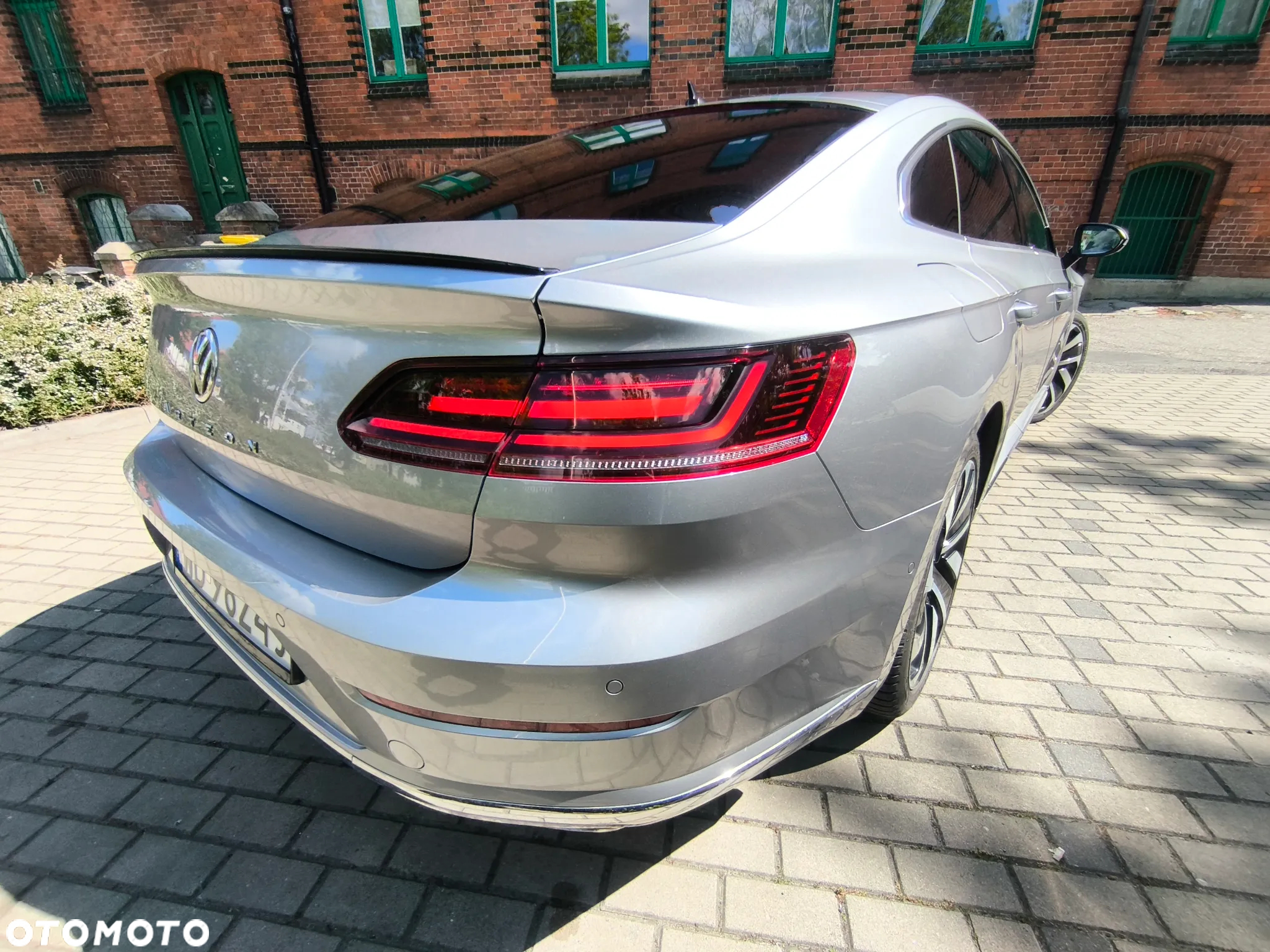Volkswagen Arteon 2.0 TSI R-Line DSG - 8