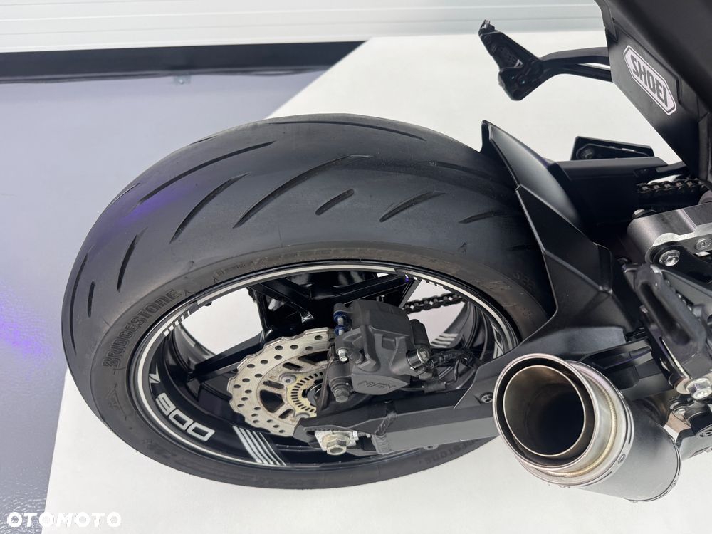 Kawasaki Z - 32