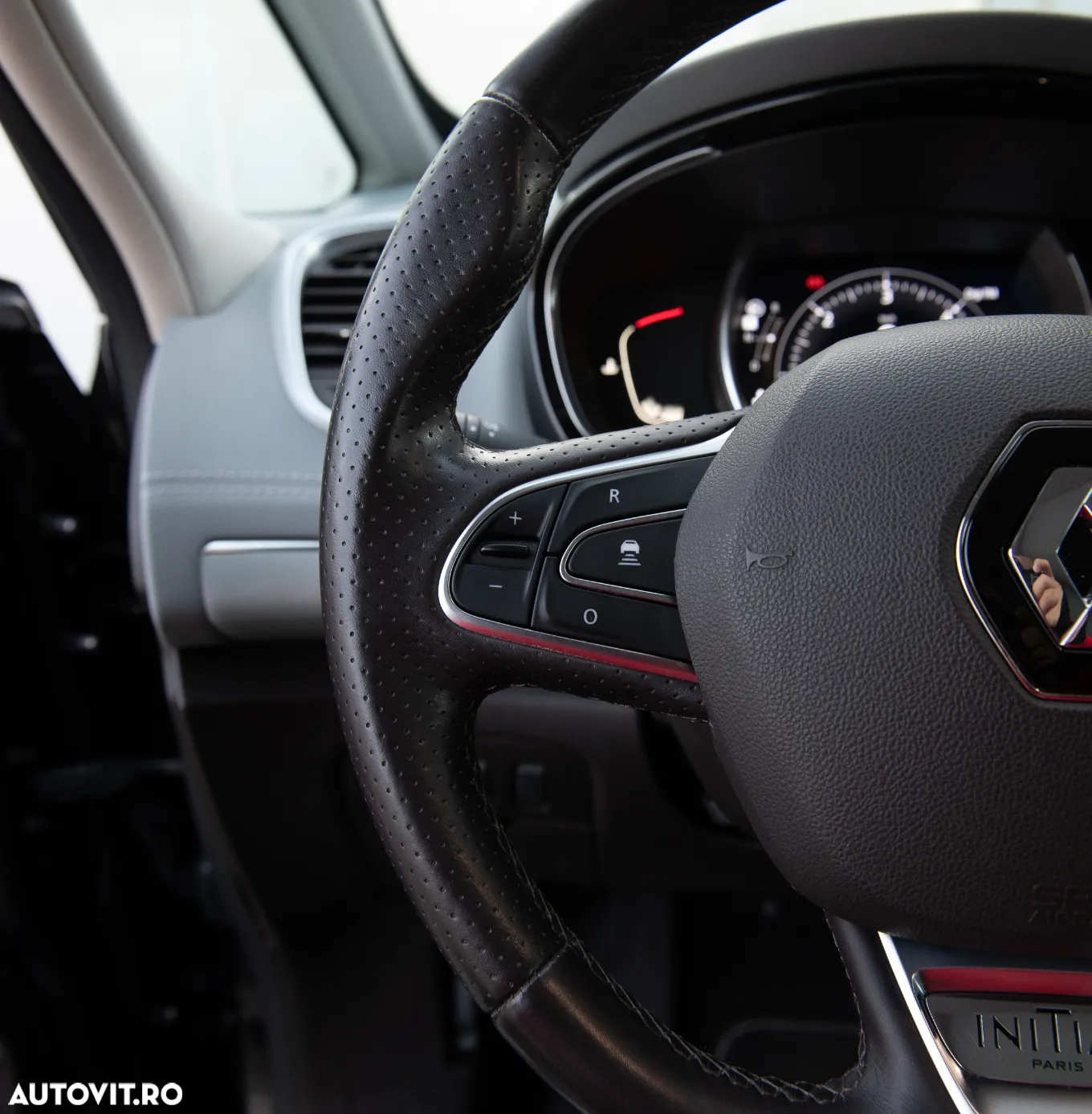 Renault Espace BLUE dCi 200 EDC INITIALE PARIS - 26