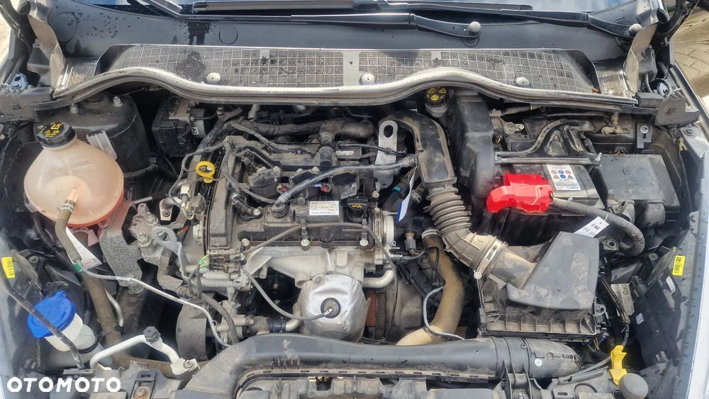 Ford Fiesta 1.1 Trend - 21