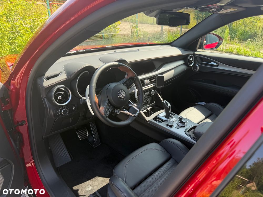 Alfa Romeo Stelvio 2.0 Turbo Intensa Q4 - 3