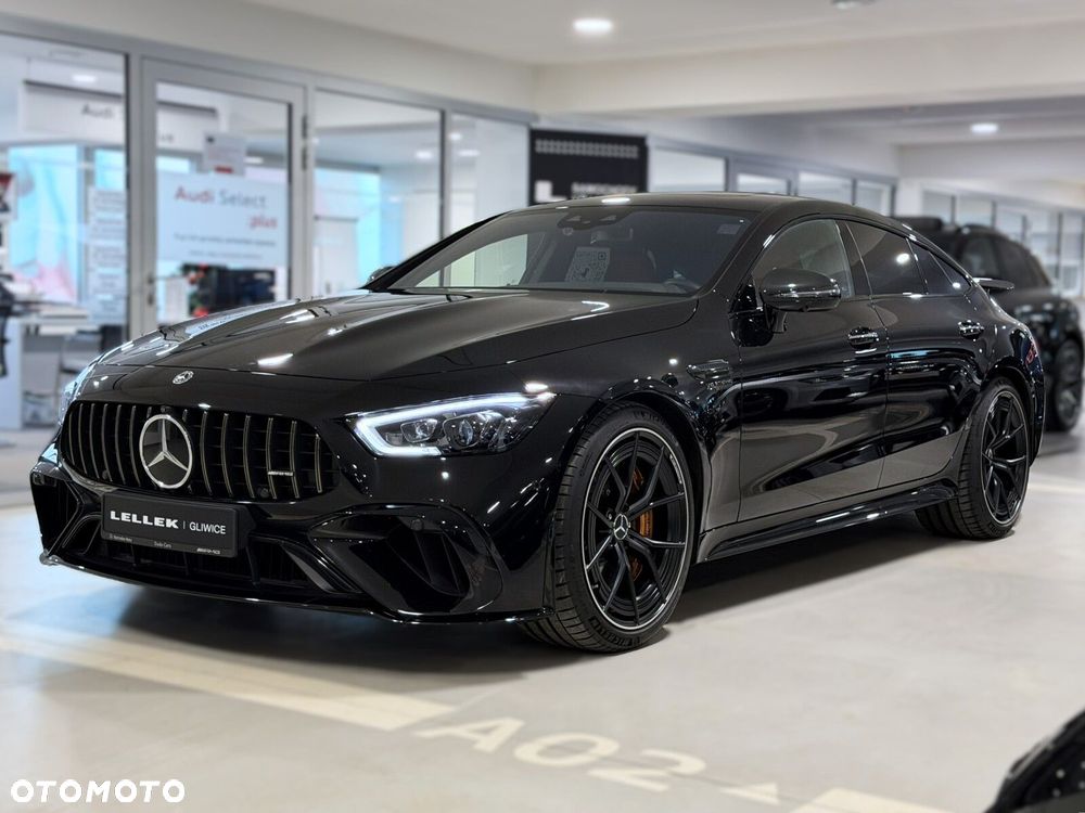 Mercedes-Benz AMG GT - 1