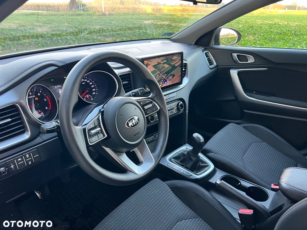 Kia Ceed 1.6 CRDi SCR L Business Line - 9