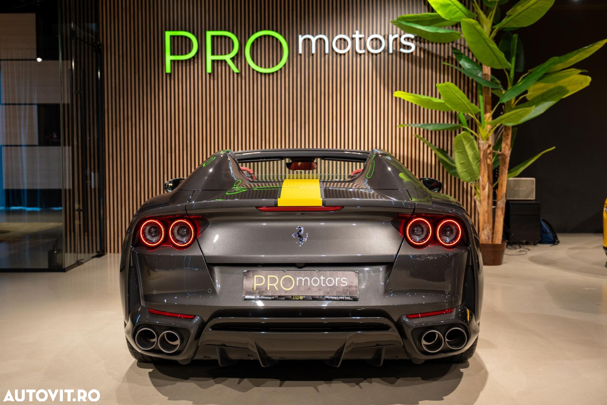 Ferrari 812 - 20