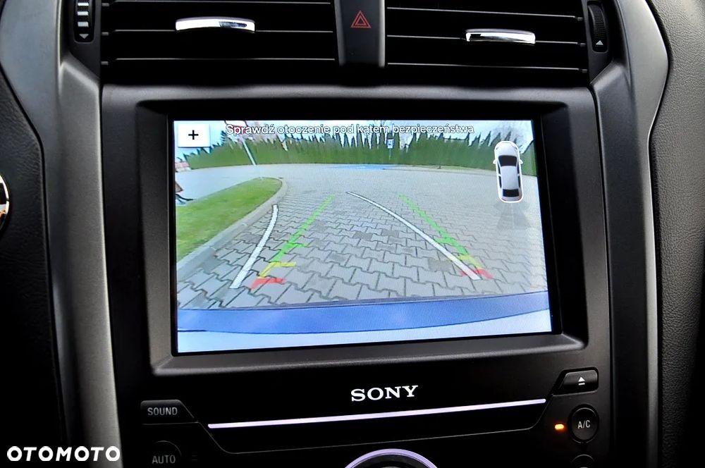 Ford Mondeo 2.0 TDCi Titanium - 27