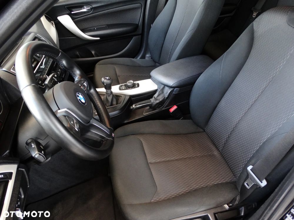 BMW Seria 1 116i Edition M Sport Shadow - 19