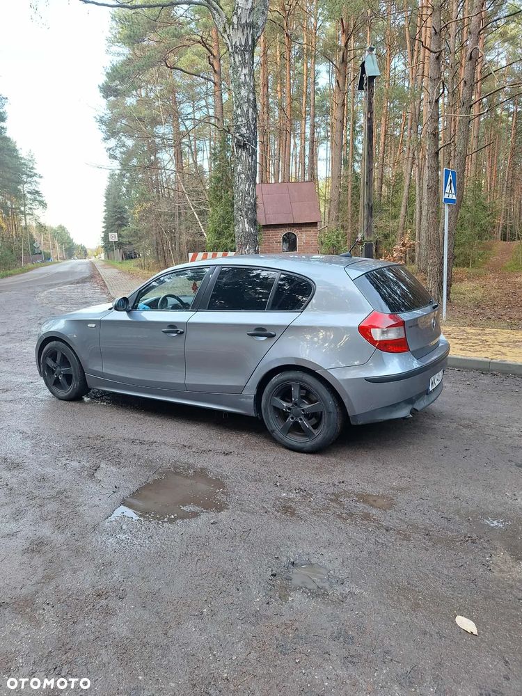 BMW Seria 1 118d - 3