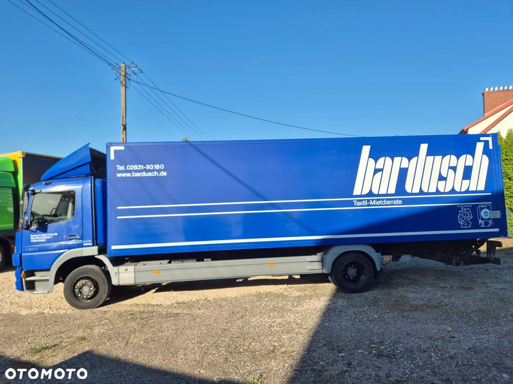 Mercedes-Benz Atego 1224 z Niemiec 9m kontener izoterma podział manual 1222 okazja - 27
