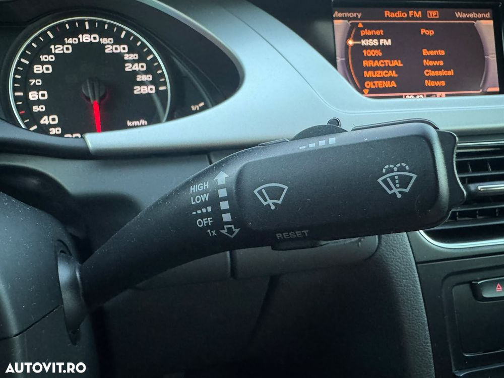 Audi A4 Limuzina 2.0 TDI DPF multitronic Ambition - 24