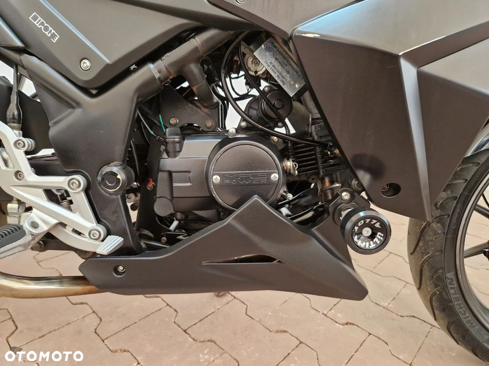 Barton Street-R - 15