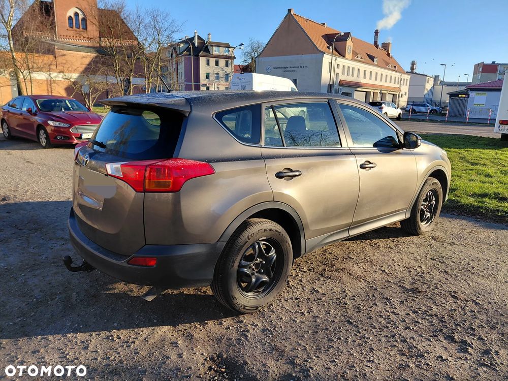 Toyota RAV4 2.0 D-4D 4x2 Start-Stop Executive - 3