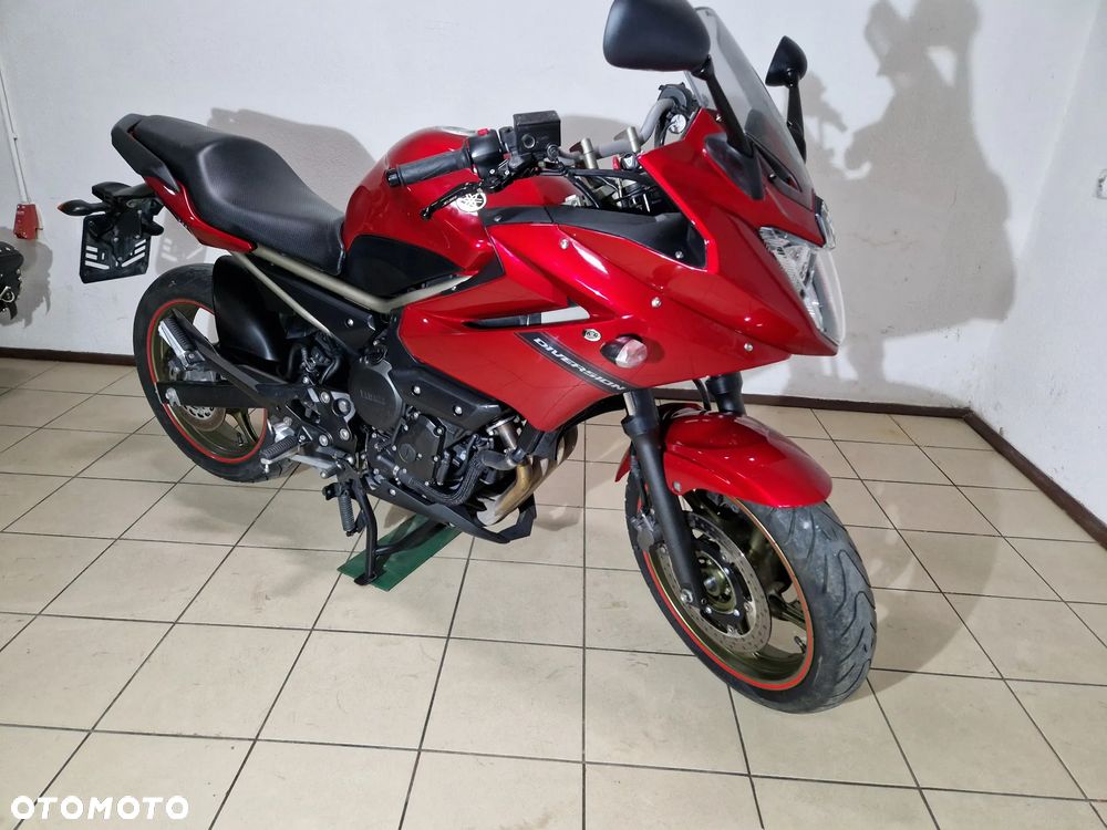 Yamaha XJ - 5