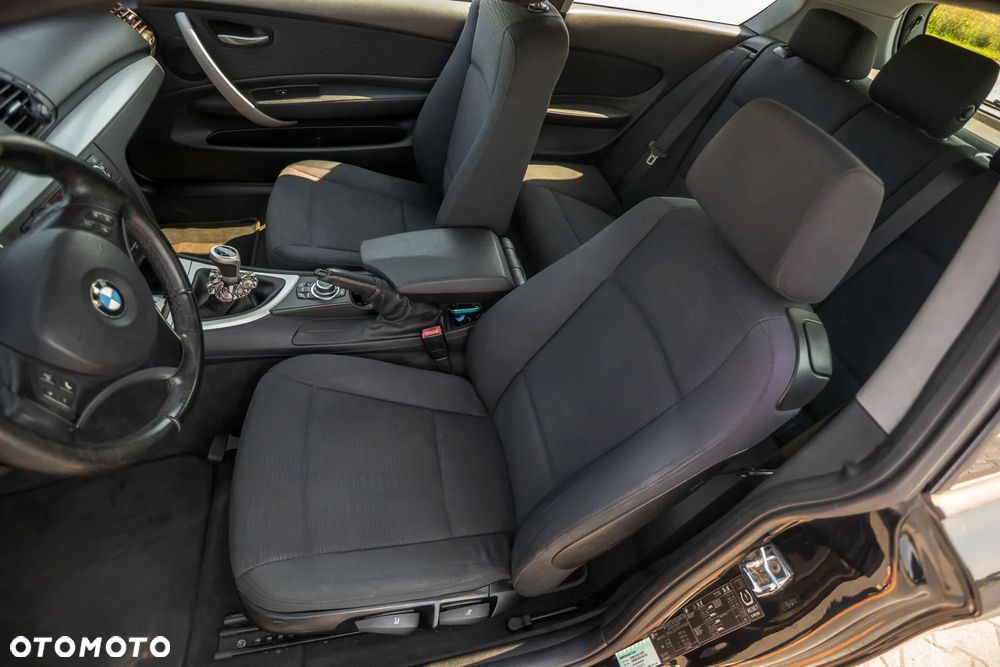 BMW Seria 1 118d - 16