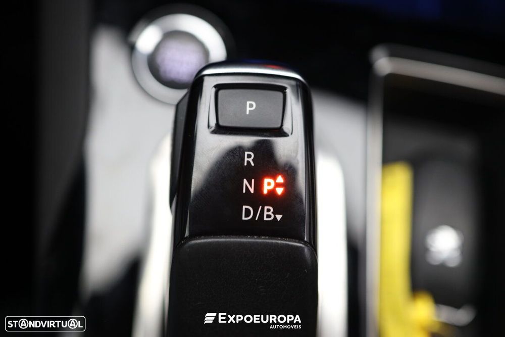 Peugeot 3008 Hybrid 225 e-EAT8 Allure Pack - 18
