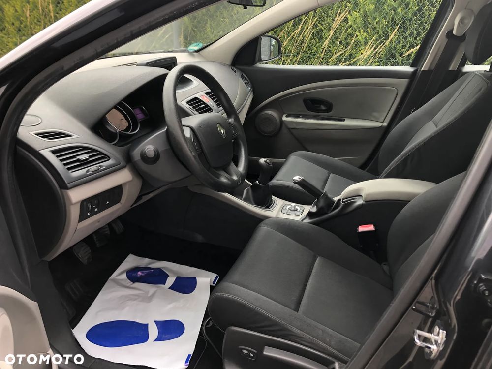 Renault Megane 1.6 16V 100 TomTom Edition - 6