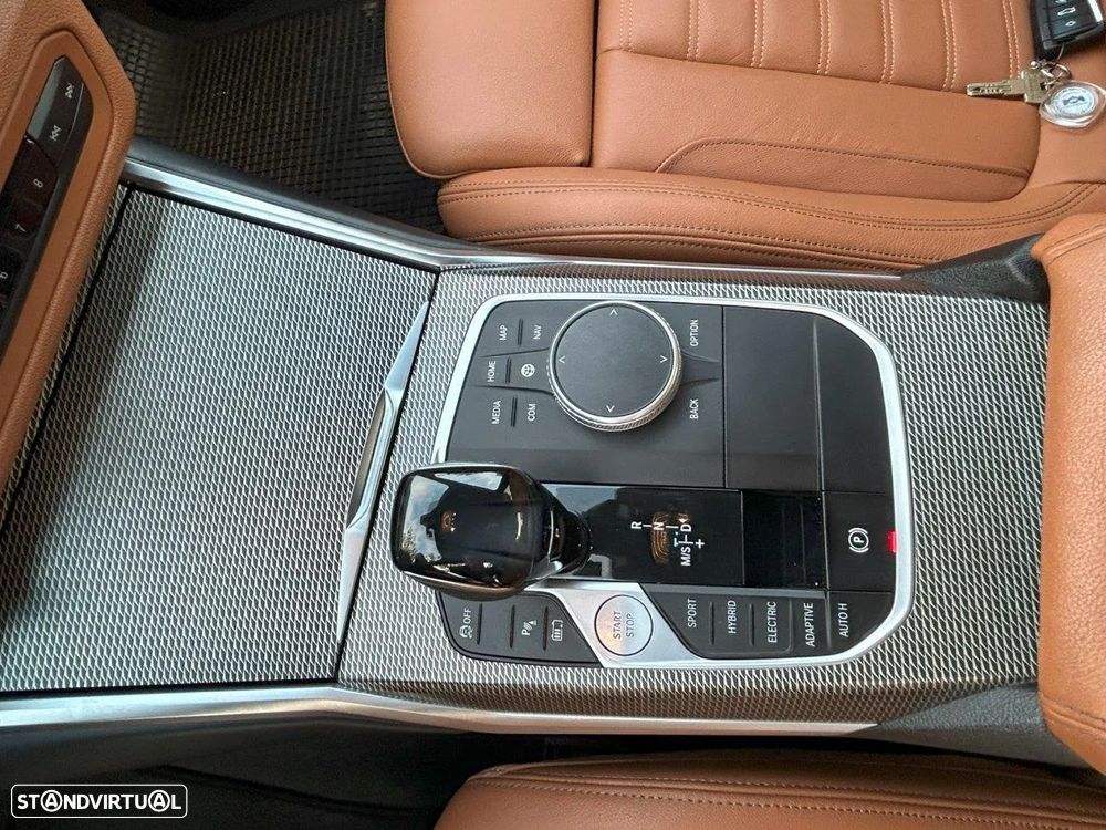 BMW 330 e Pack M Auto - 21
