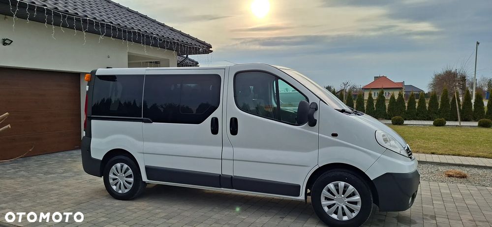 Opel Vivaro - 3